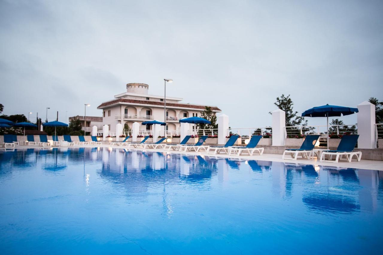 Club Azzurro Hotel & Resort Porto Cesareo Exteriér fotografie