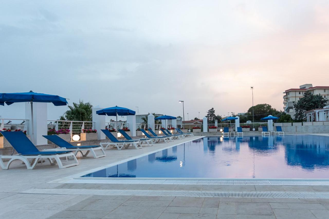 Club Azzurro Hotel & Resort Porto Cesareo Exteriér fotografie