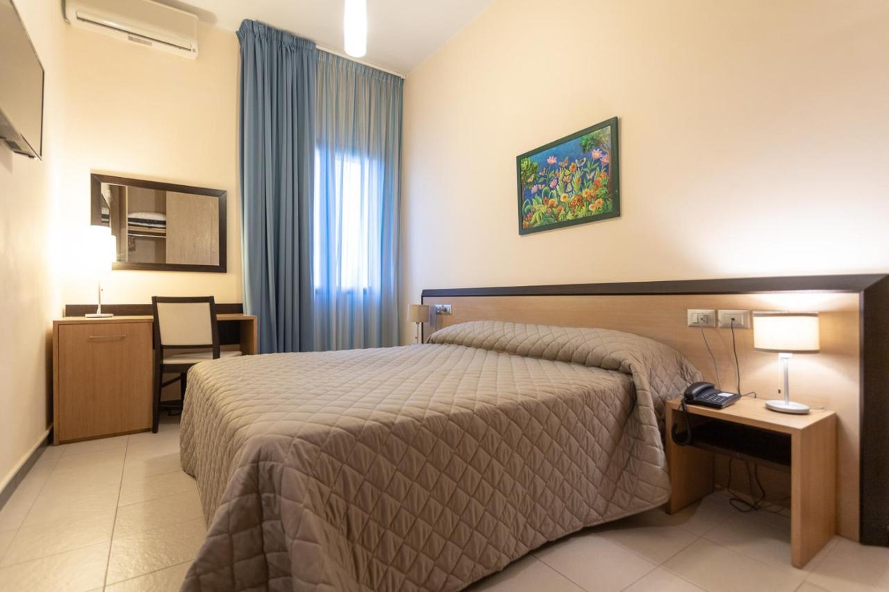 Club Azzurro Hotel & Resort Porto Cesareo Exteriér fotografie